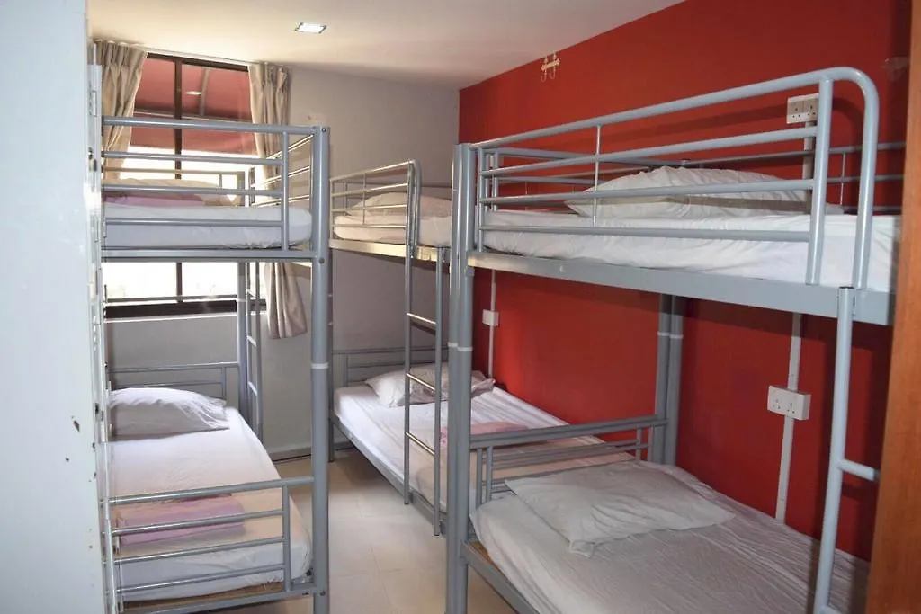 סינגפור Adamson Inn אכסניה